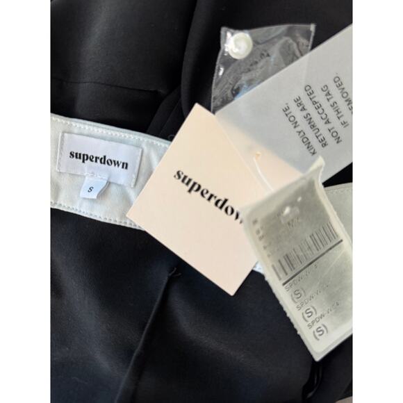 New SUPERDOWN REVOLVE Women's Black Laurien Cross Front Jumpsuit Size S - Picture 7 of 8